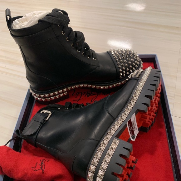 💯% Authentic!!!Christian Louboutin Black and Silver Ankle Boots - Picture 5 of 11